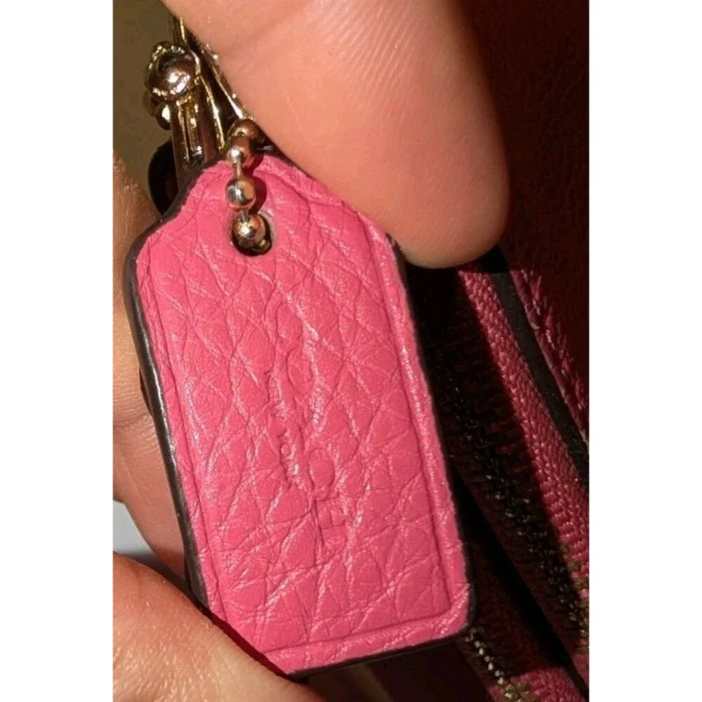 Vintage Coach Leather Wallet  Pink
